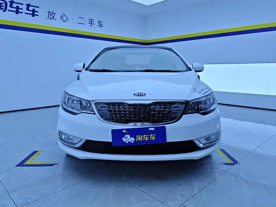 Kia Forte 2014 1.6L MT GL фото 2