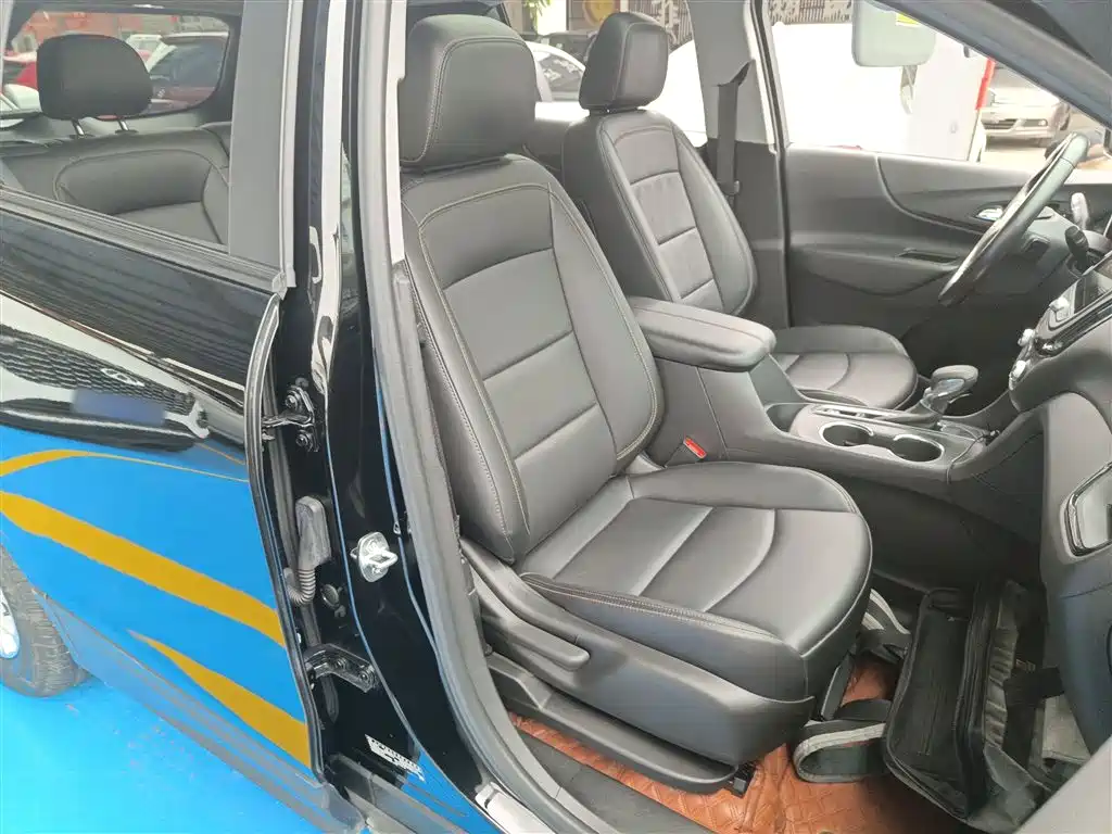 Chevrolet Equinox 2022 535T Galloping Edition фото 25