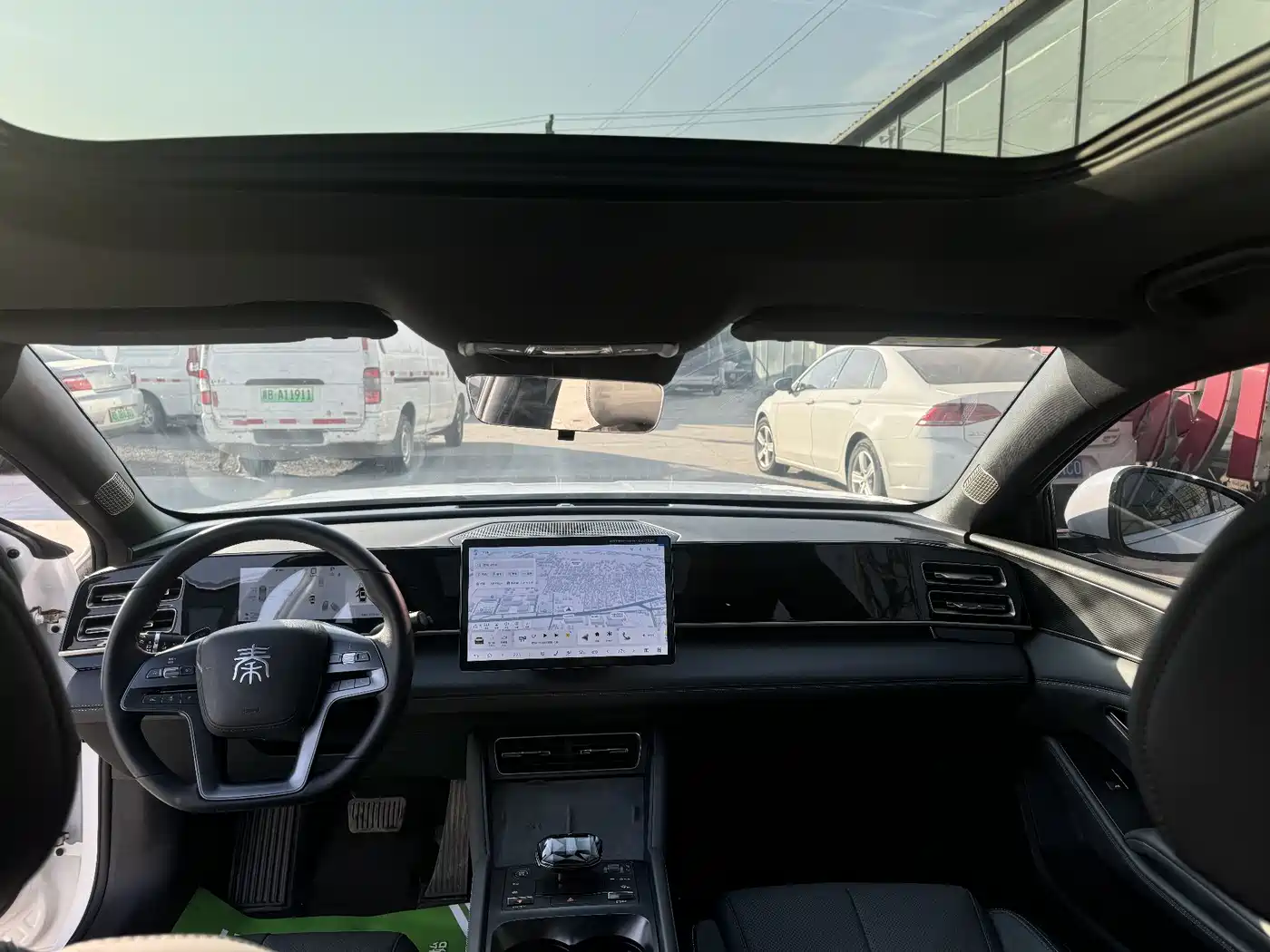 BYD Qin L 2025 DM-i Smart Drive Edition 120KM Surpassing фото 9
