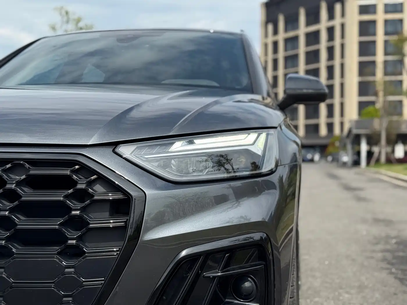 Audi Q5L 2023 40T Luxury Dynamic фото 7