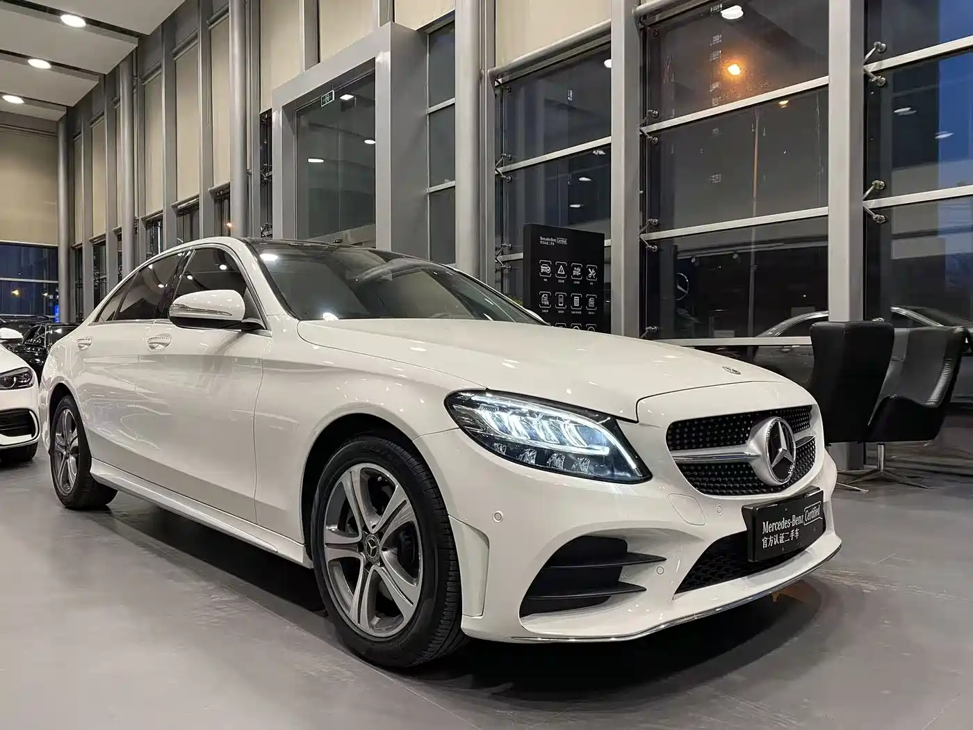 MERCEDES-BENZ C CLASS