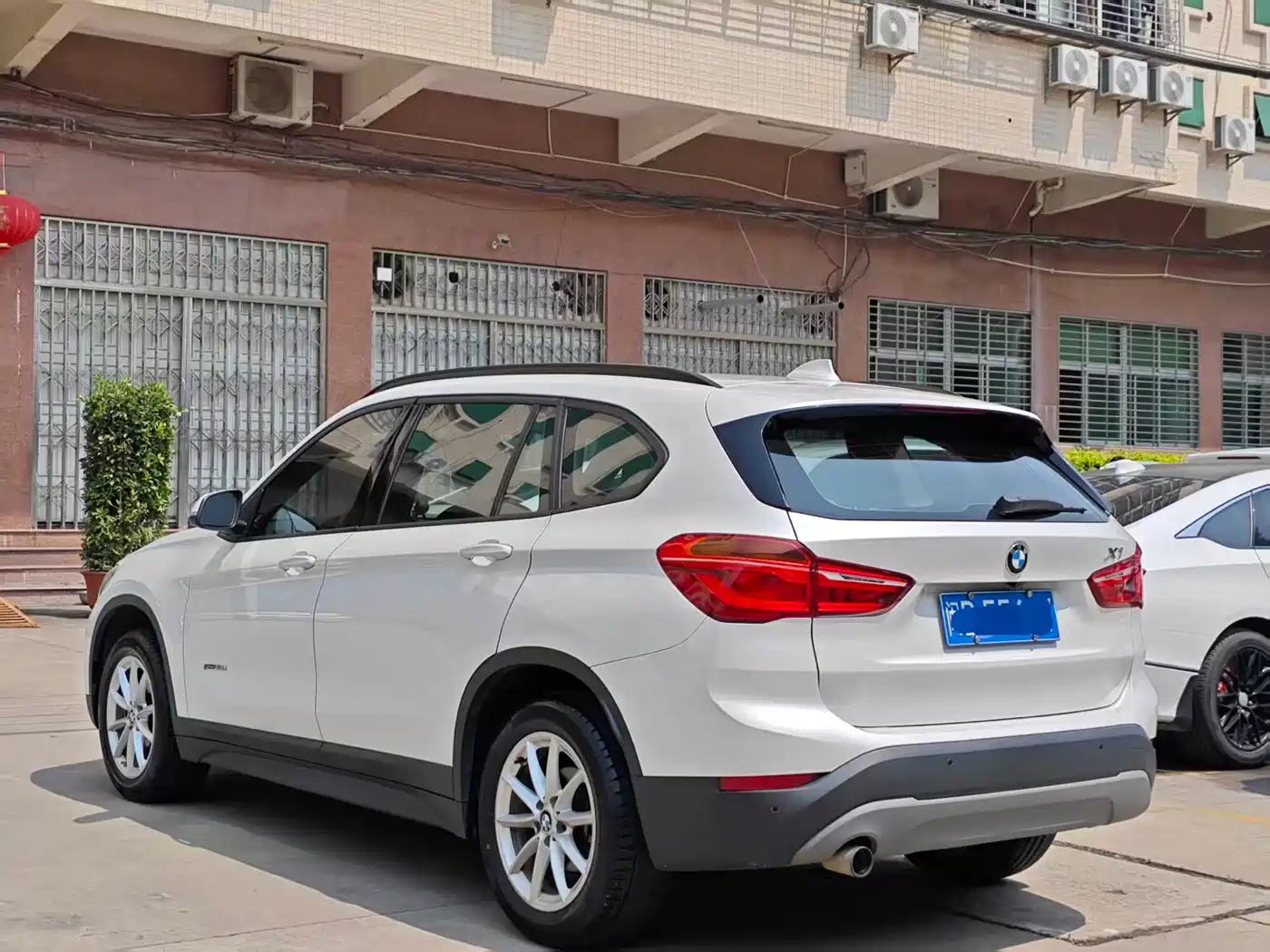 BMW X1