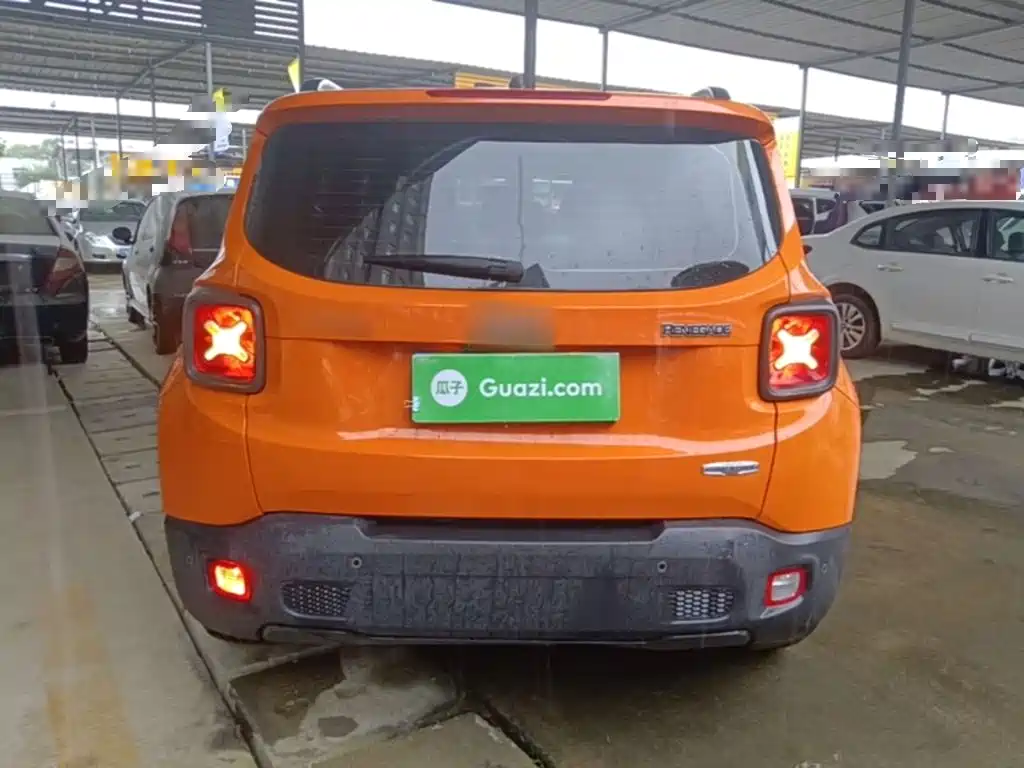 Jeep Renegade 2019 2018 Connected Large Screen Edition 180T Automatic High Energy