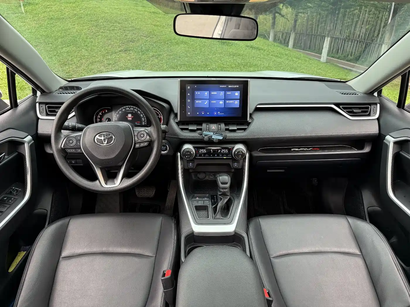 Toyota RAV4 Rongfang 2022 2.0L CVT 2WD Trend Plus Edition фото 16