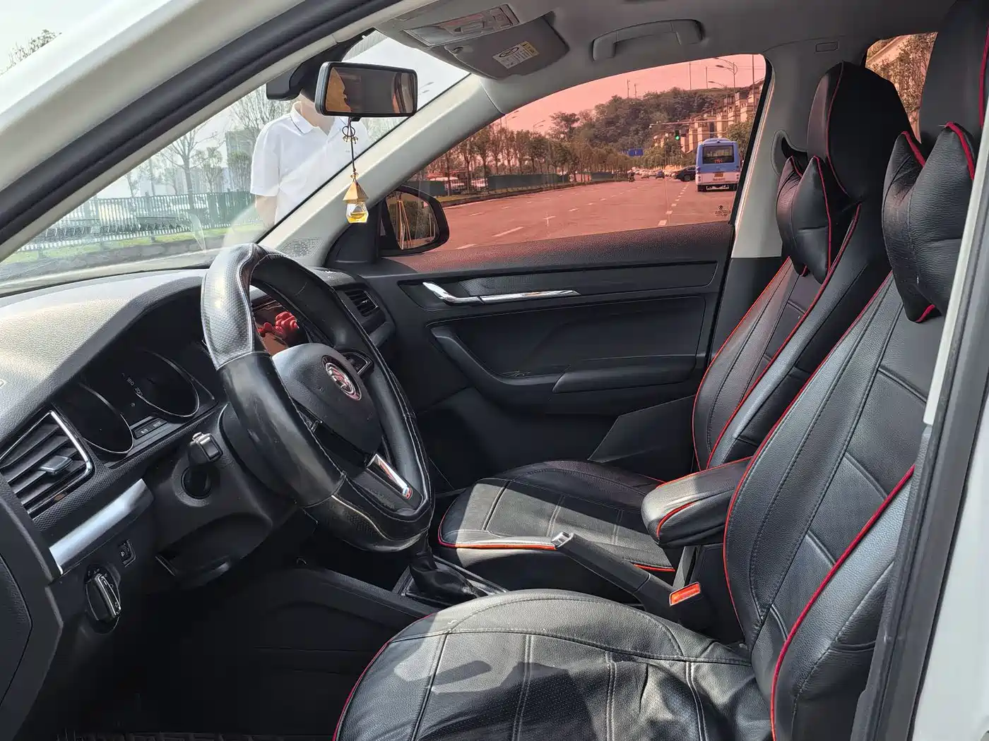 Škoda Kamiq 2021 1.5L Auto Comfort Edition фото 6