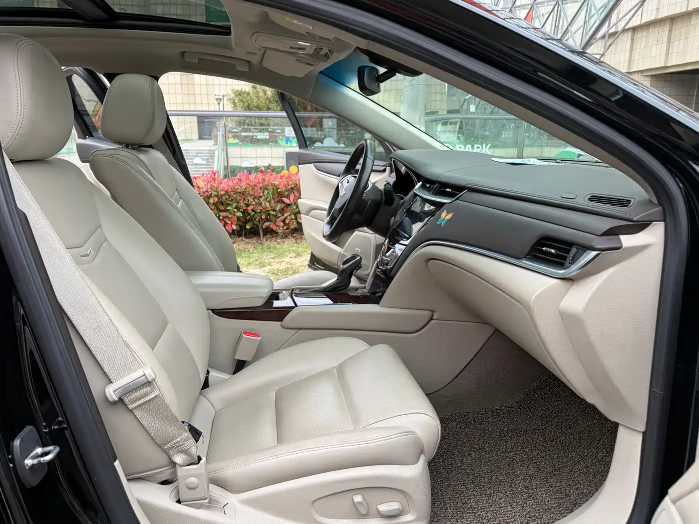 Cadillac XTS 2016 28T Technology фото 6