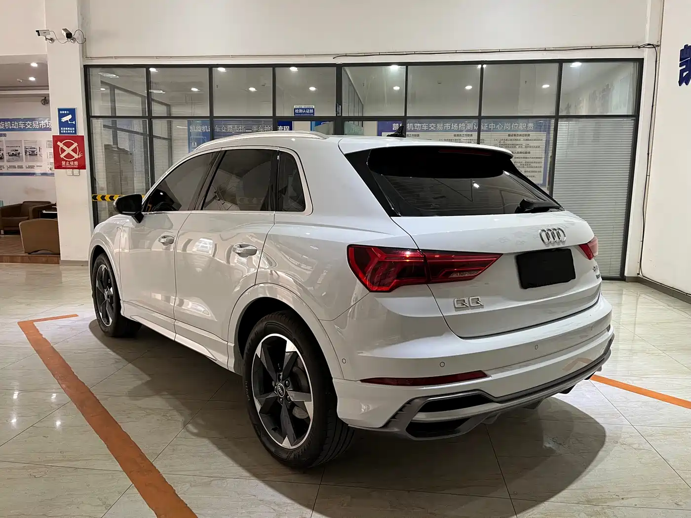 Audi Q3 2023 35 TFSI Fashion Dynamic (1.4T) фото 6