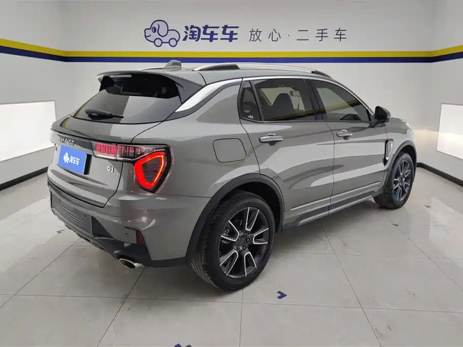 Lynk & Co 01 2021 2.0TD 2WD Pro фото 3