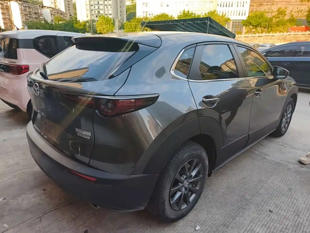 Фото 7 - Mazda CX-30