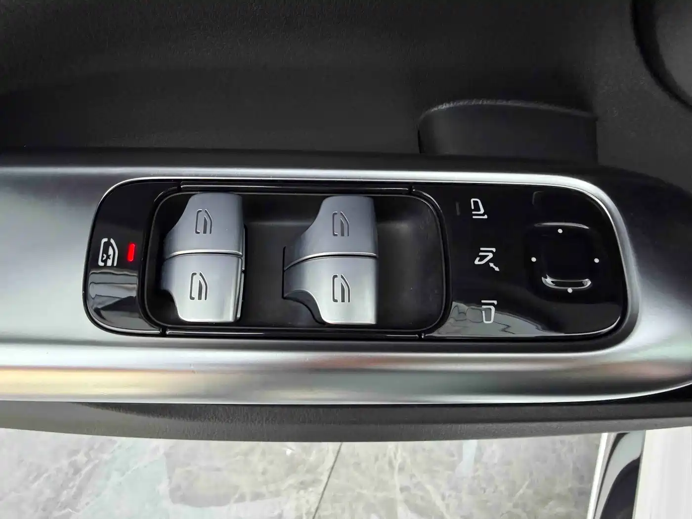 Mercedes-Benz C-Class 2023 C 200 L Sport фото 15