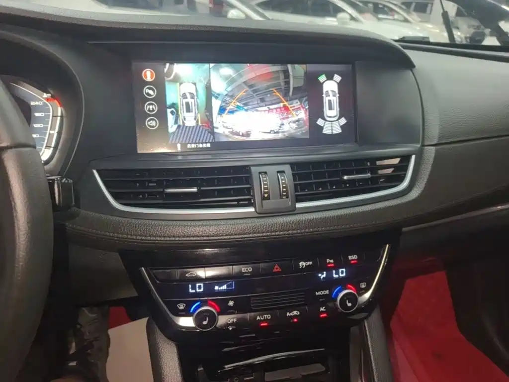 Borgward BX7 2018 2018 28T 2WD Luxury 7-Seater China V