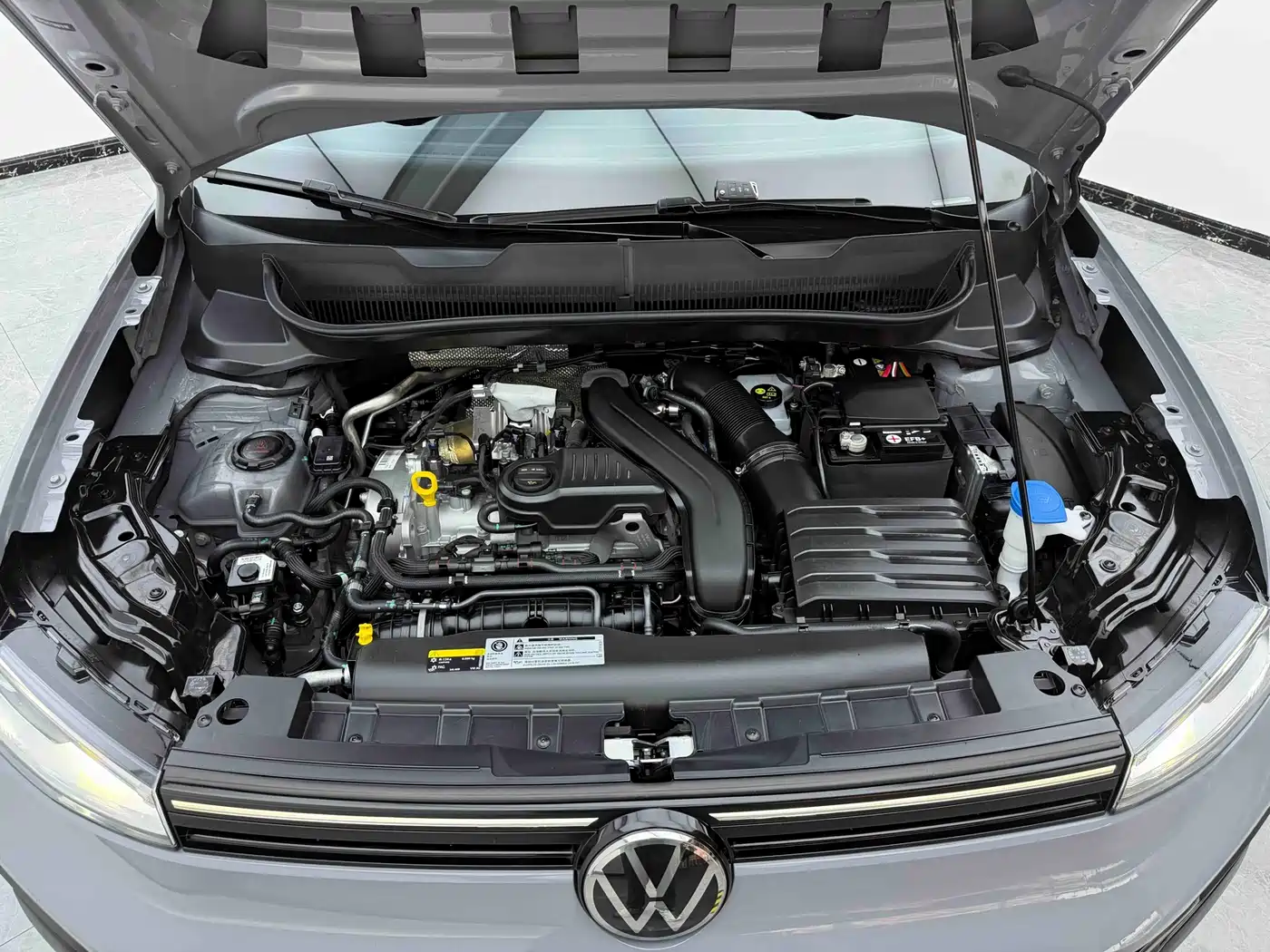 Volkswagen Tharu 2025 Model Rising Star 300TSI Aspiration Edition фото 7