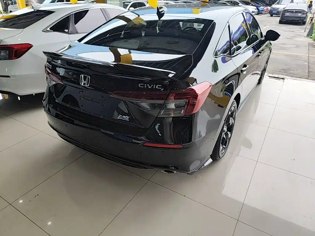 Honda Civic 2025 2025 240TURBO CVT Smart Fun Pro