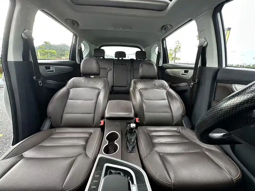 Dongfeng Fengxing Jingyi X5 2017 2017 1.6L CVT Luxury