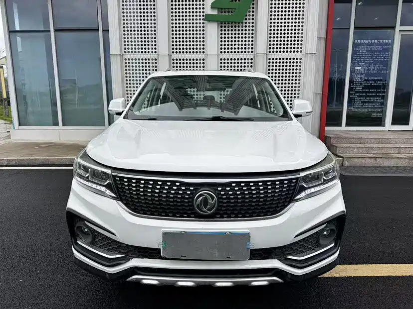 Dongfeng Fengxing Jingyi X5 2017 2017 1.6L CVT Luxury
