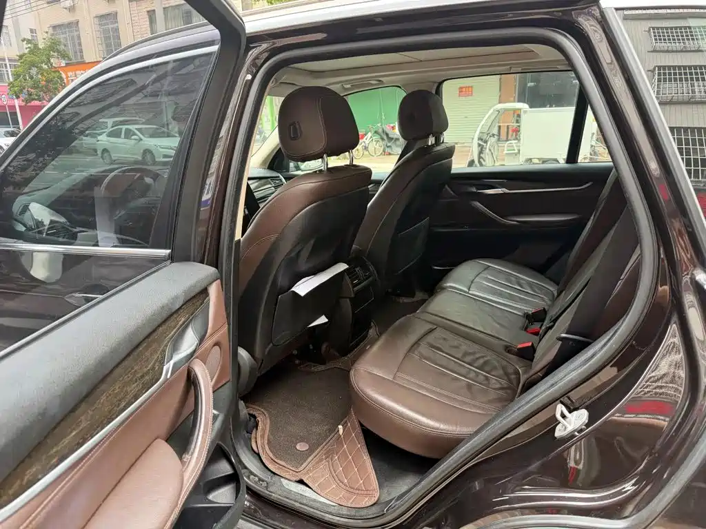 Фото 8 - BMW X5 (Import)