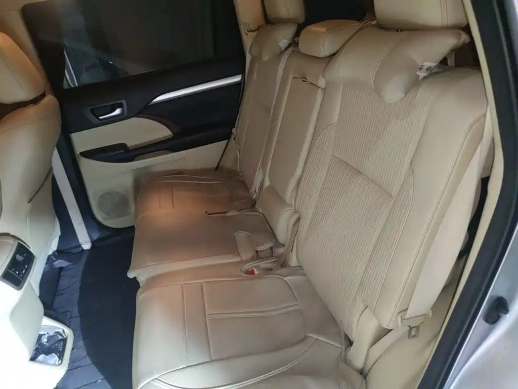 Toyota Highlander 2017 2.0T 4WD Elite 7-Seater фото 14