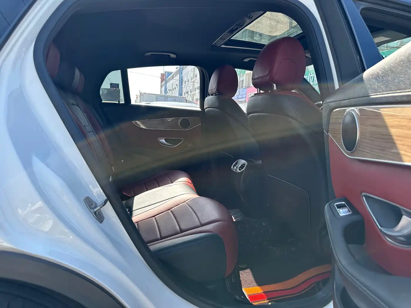 Mercedes-Benz GLC Coupe 2018 GLC 260 4MATIC Coupe SUV фото 14
