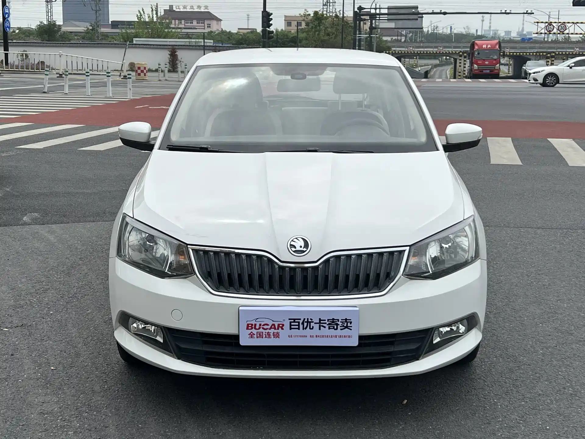 Фото 2 - Škoda Fabia