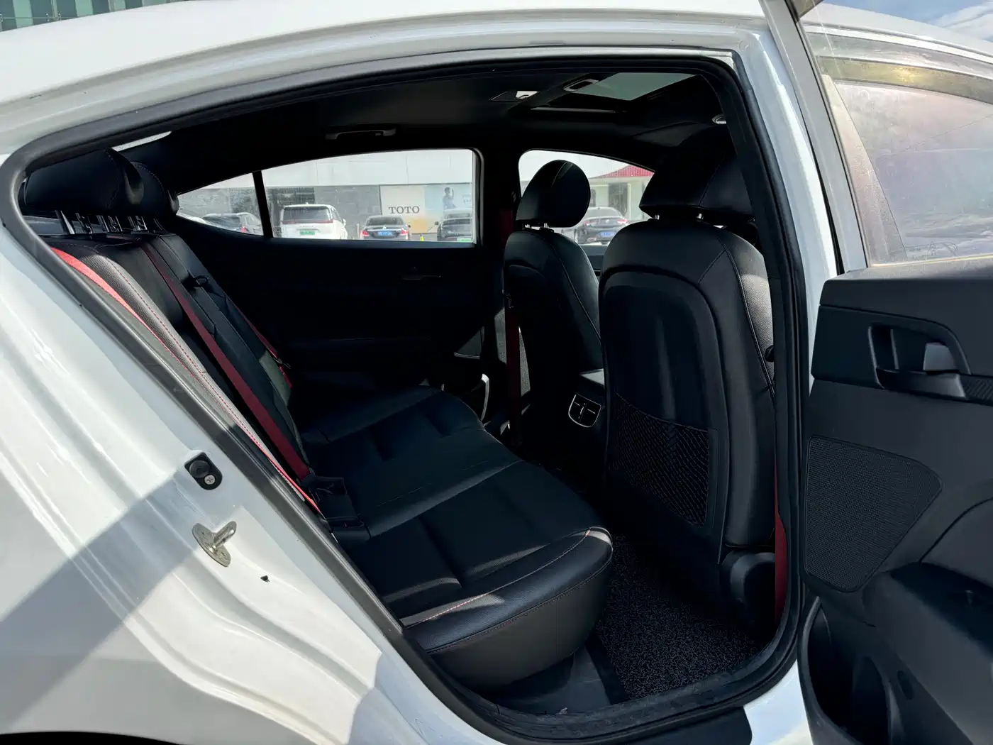 Hyundai Elantra 2020 1.4T DCT Dynamic·Vitality фото 9