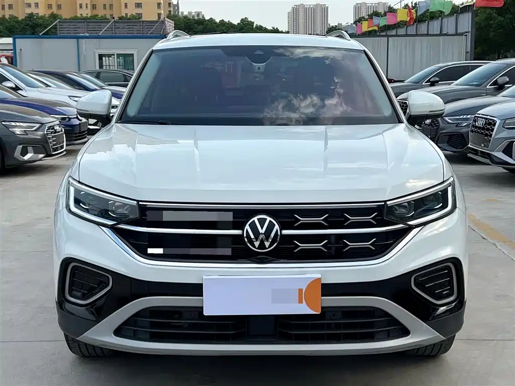 Volkswagen Tayron 2023 280TSI 2WD Luxury Plus Advanced Edition фото 2