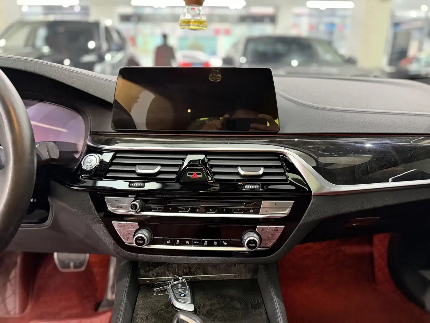 BMW 5 Series 2019 530Li Leading M Sport Package фото 9