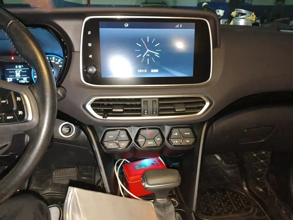 GAC Trumpchi Trumpchi GS4 2018 235T Auto 2WD Supreme Edition фото 10