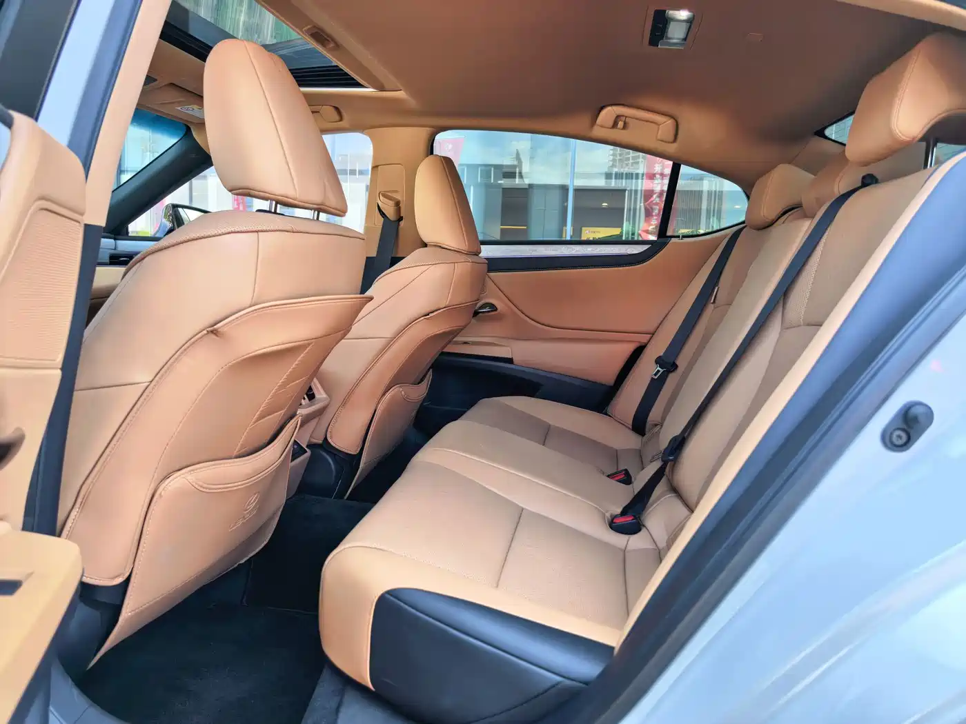 Lexus ES 2025 2025 200 Ultimate Edition