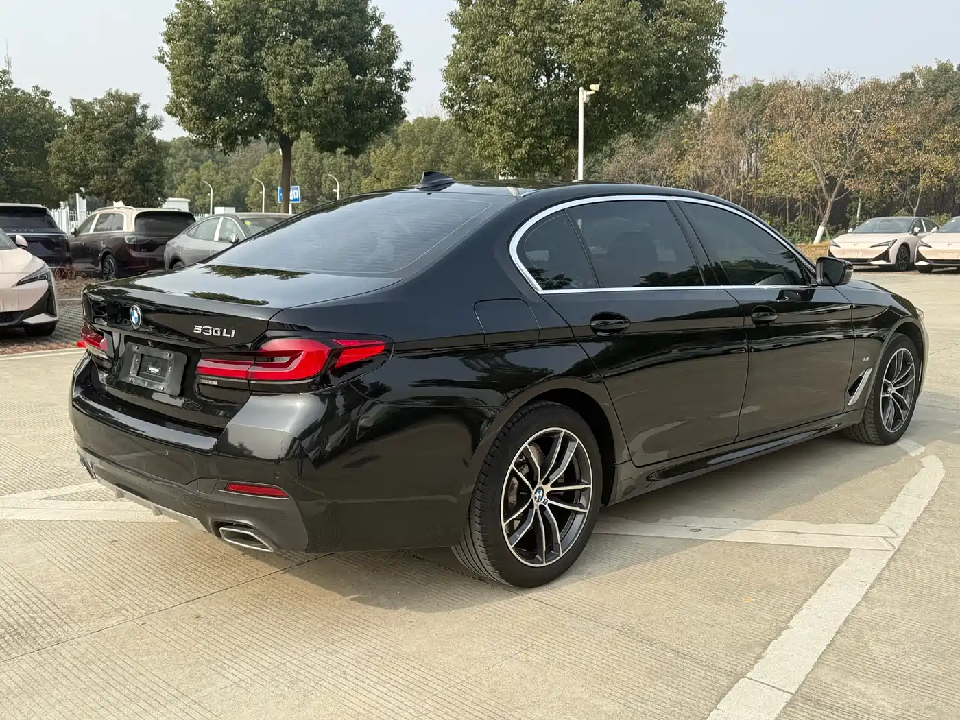 BMW 5 Series 2022 525Li M Sport Package фото 19