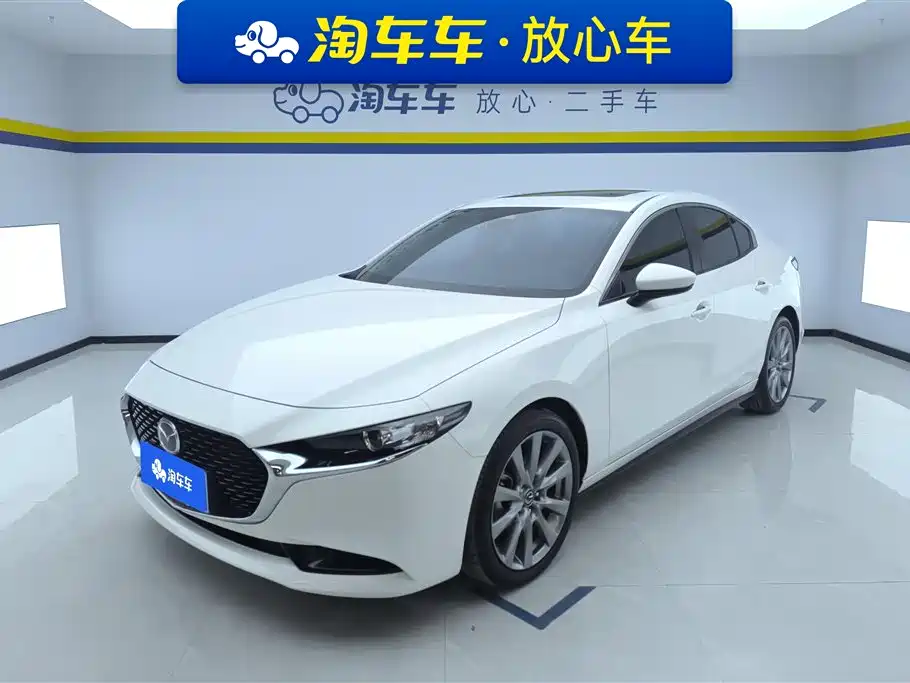 Mazda 3 Axela 2023 2.0L Auto Zhixuan