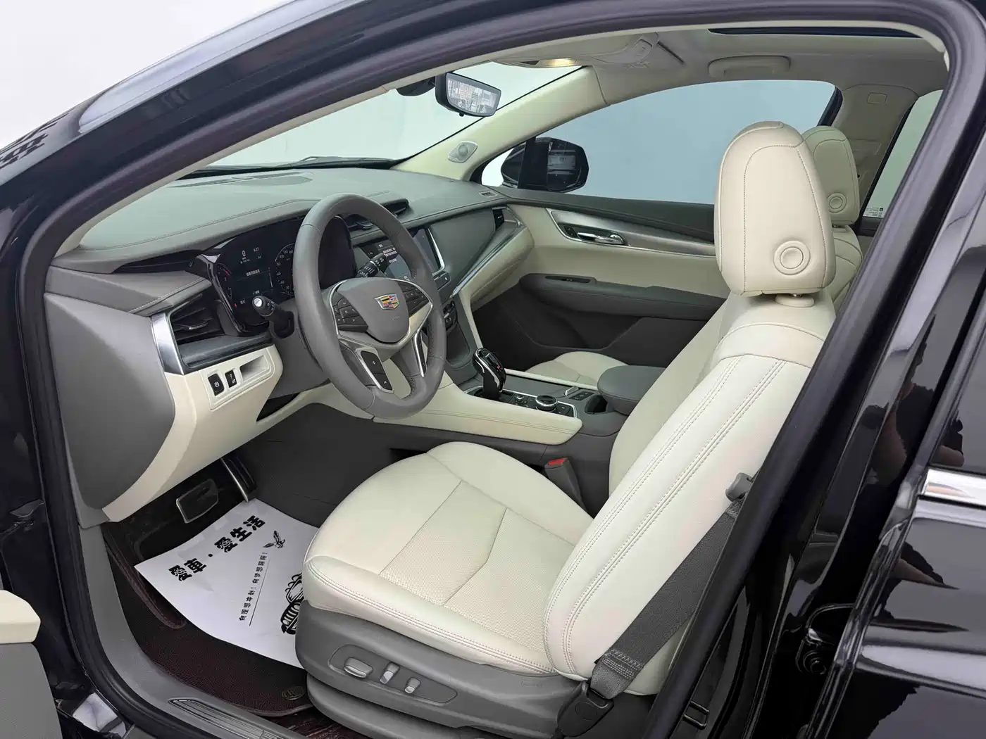 Cadillac XT5 2023 2.0T 2WD Fashion Edition фото 16
