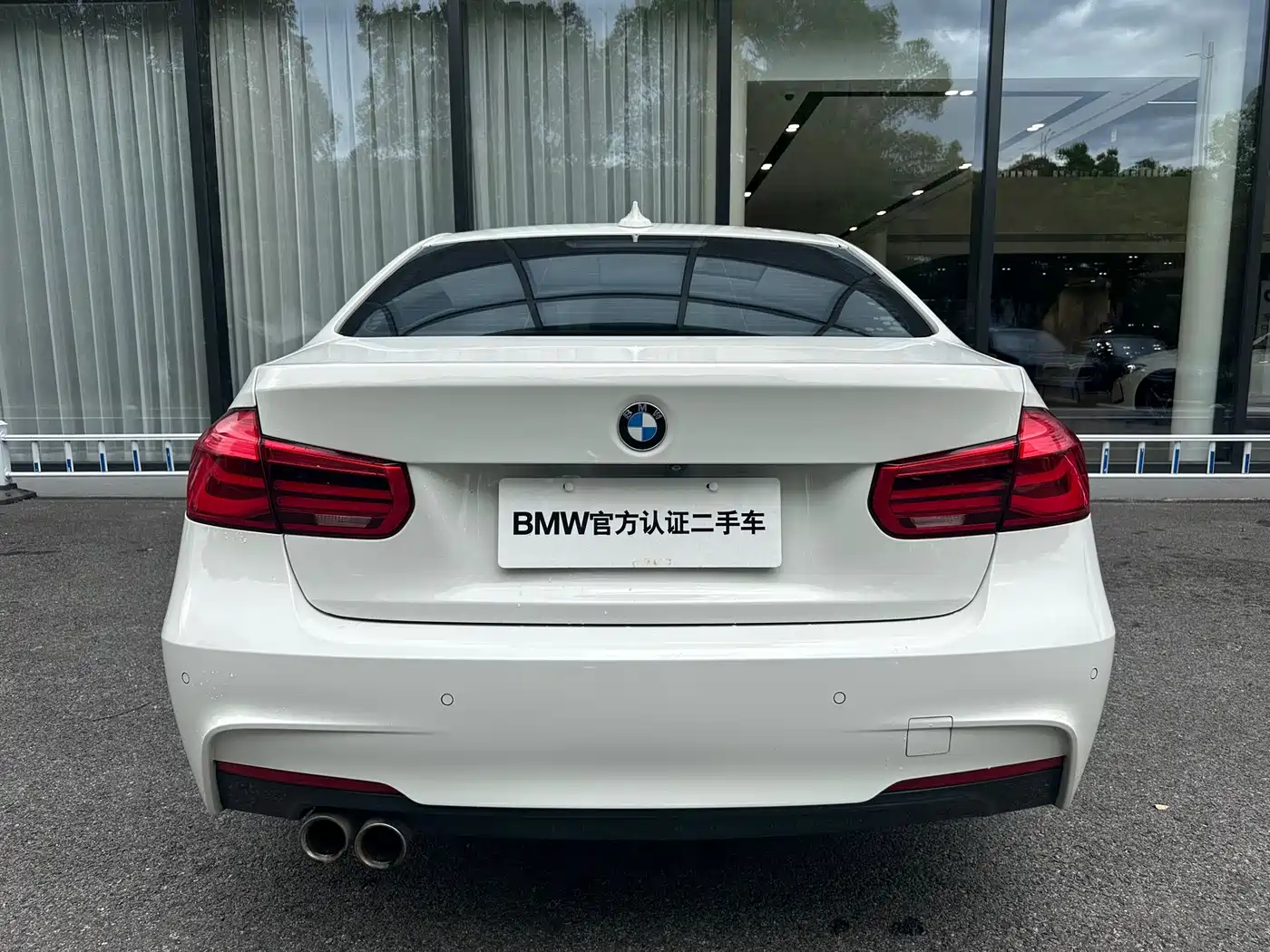 BMW 3 Series 2018 320i M Sport Package фото 5
