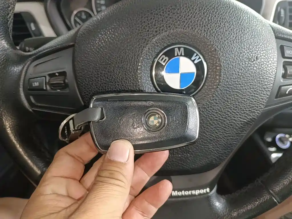 Фото 9 - BMW 3 Series