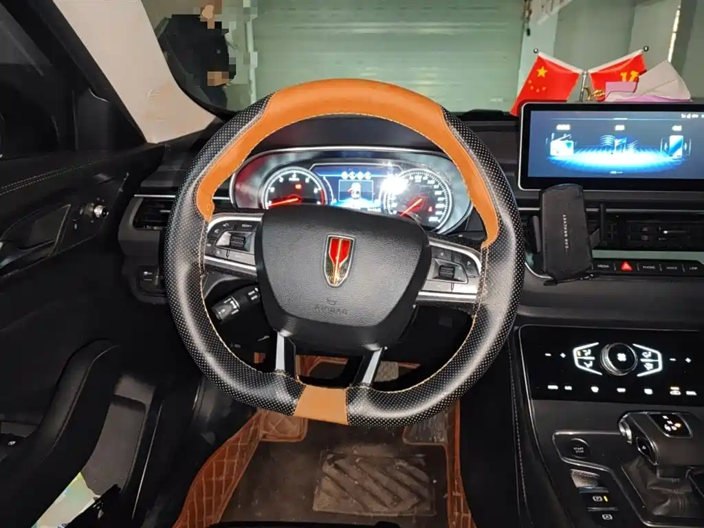Hongqi H5 2022 Classic 1.5T DCT Flag Rhythm Edition фото 3
