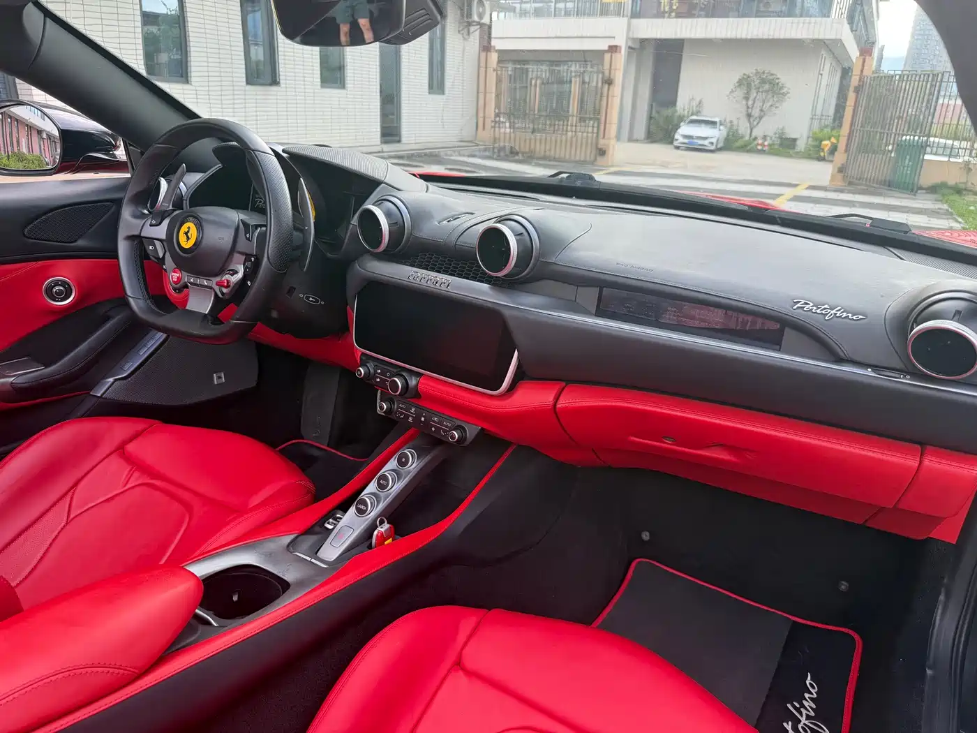 Ferrari Portofino 2019 2018 Model 3.9T