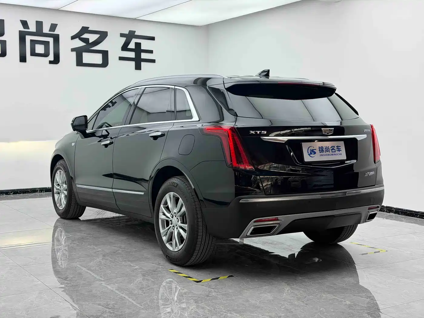 Cadillac XT5 2023 2.0T 2WD Fashion Edition фото 29