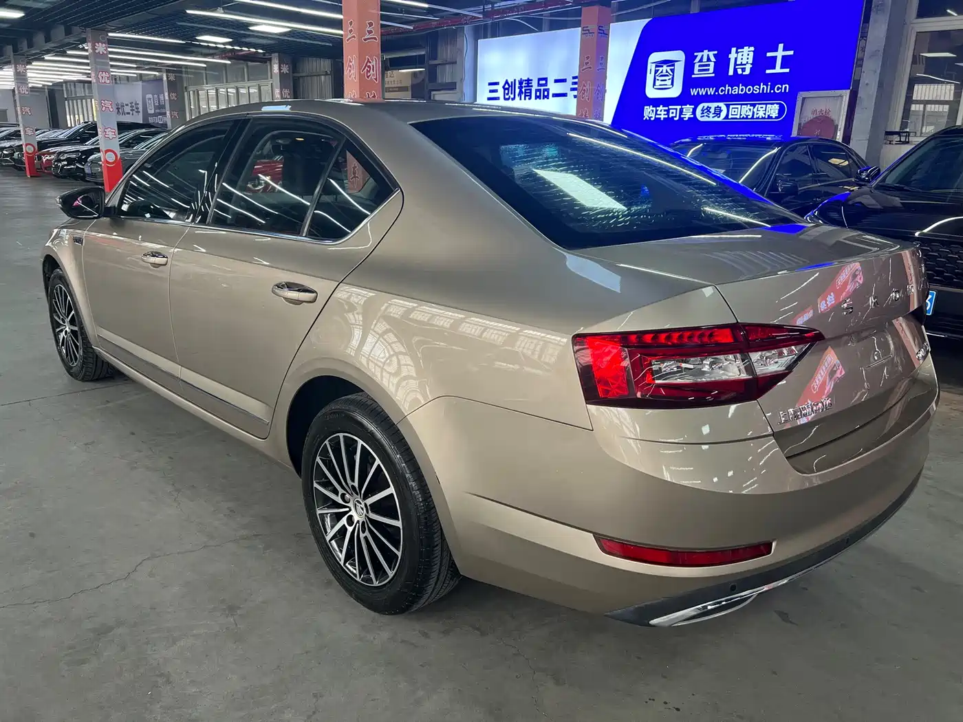 Škoda Octavia 2019 1.5L Automatic Smart Luxury Edition China V фото 7