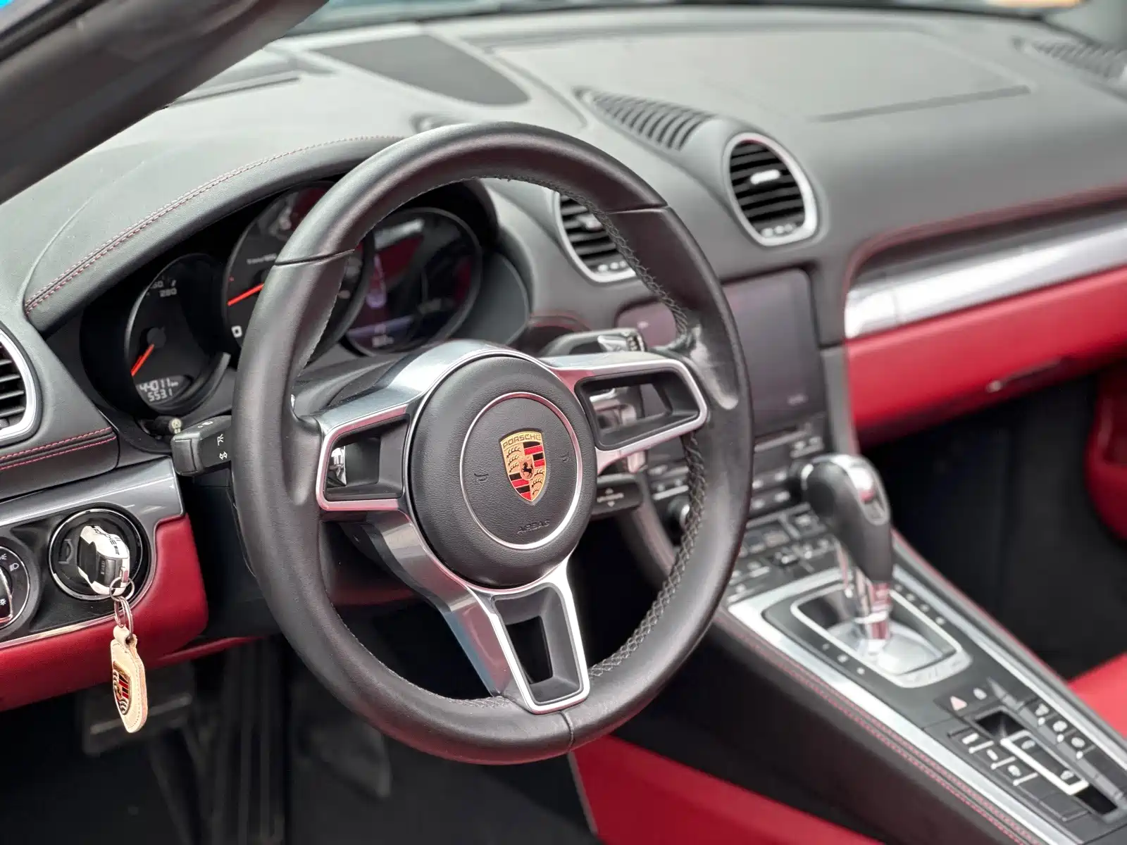 Фото 8 - Porsche 718