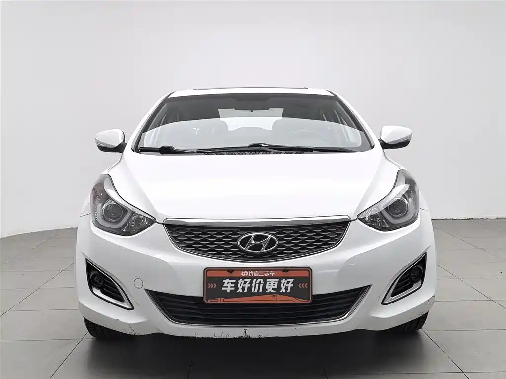 Hyundai Langdong 2016 1.6L Manual Premium Edition фото 3