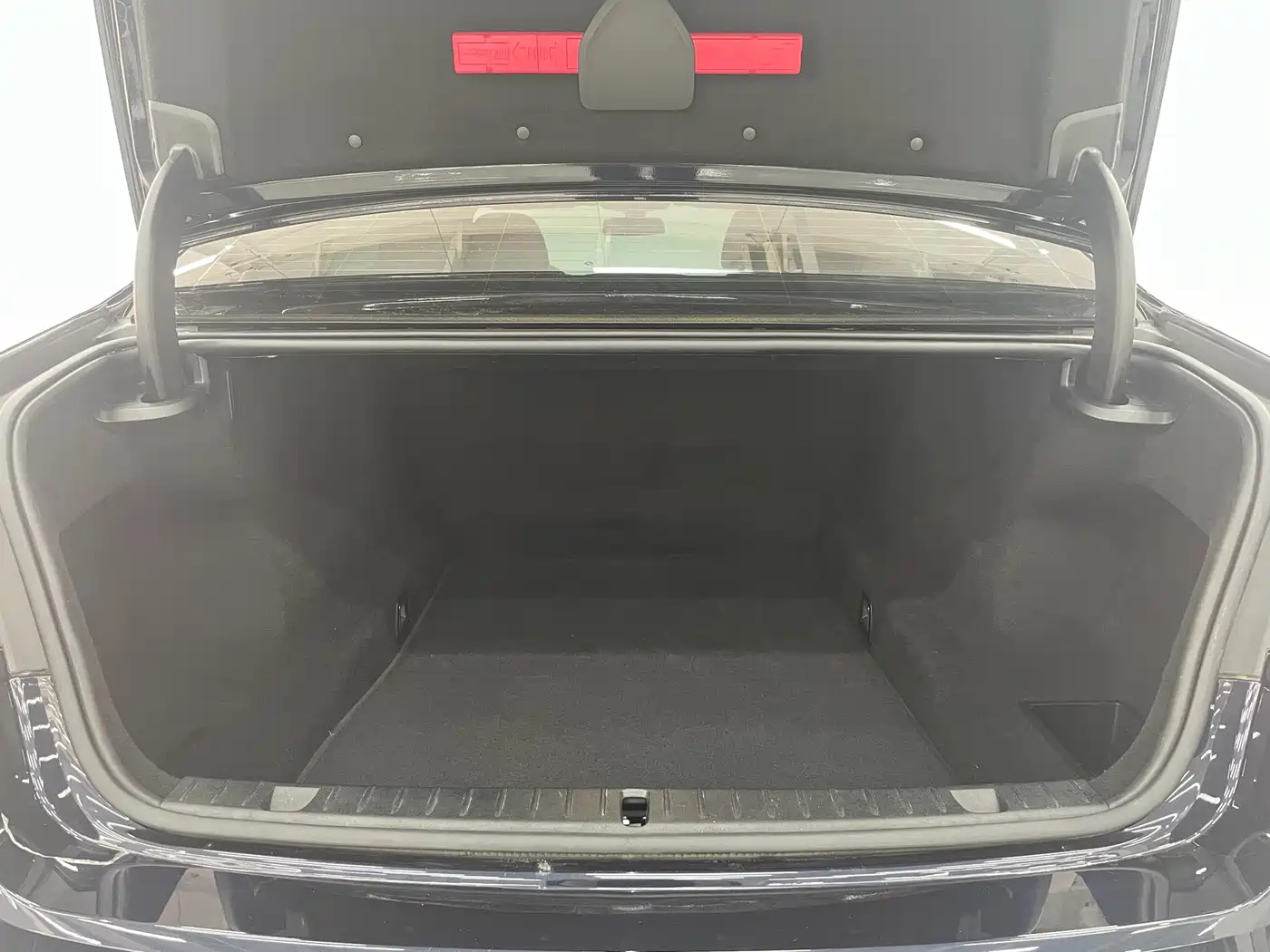 BMW 7 Series 2019 740Li Leading M Sport Package фото 22