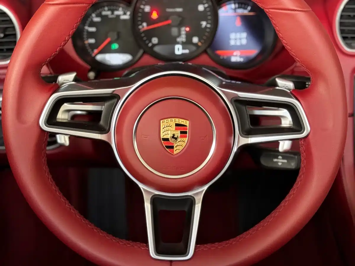 Porsche 718 2018 Boxster 2.0T фото 3