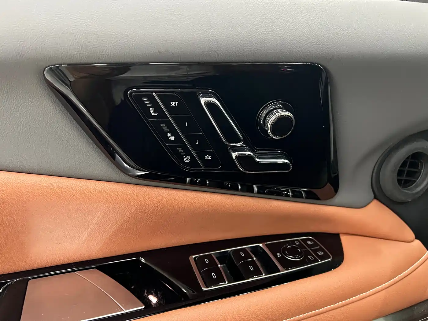 Cadillac IQ Ao Ge 2024 2024 AWD Long Range Edition