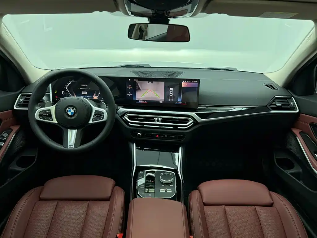 BMW 3 Series 2023 320Li M Sport Package фото 14