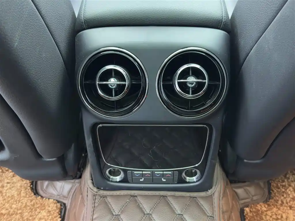 Jaguar XJ 2018 XJL 3.0 SC 2WD Elegant Business Edition фото 11