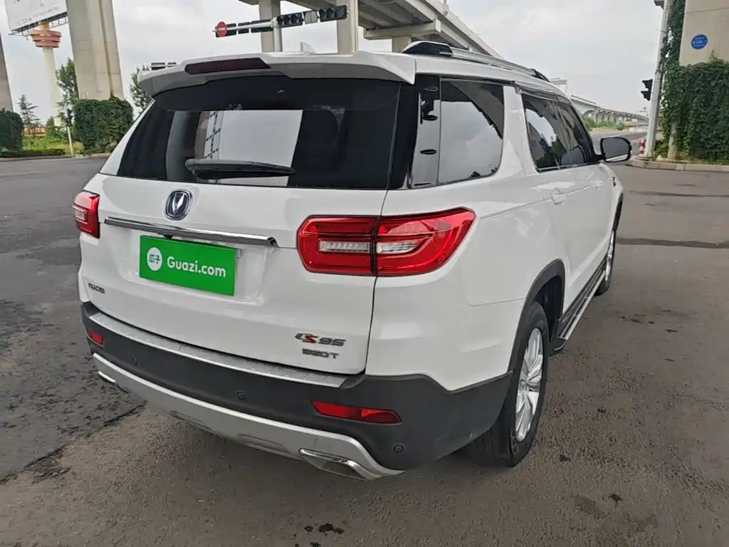 Changan CS95 2017 2017 2.0T FWD Zhiyuan Edition