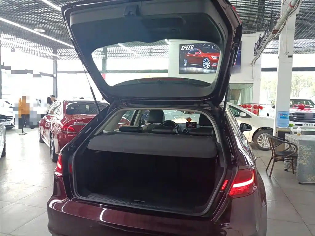 Audi A3 2014 Sportback 35 TFSI Automatic Comfort фото 16