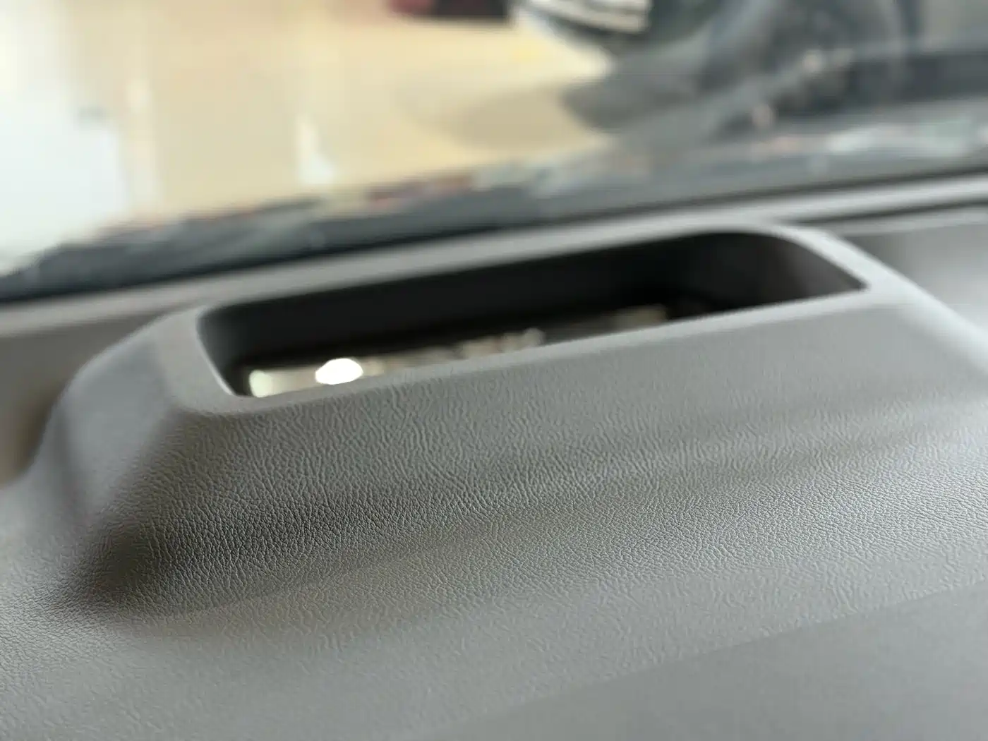 Toyota Vellfire 2024 Crown Hybrid 2.5L Executive Premium Edition фото 9