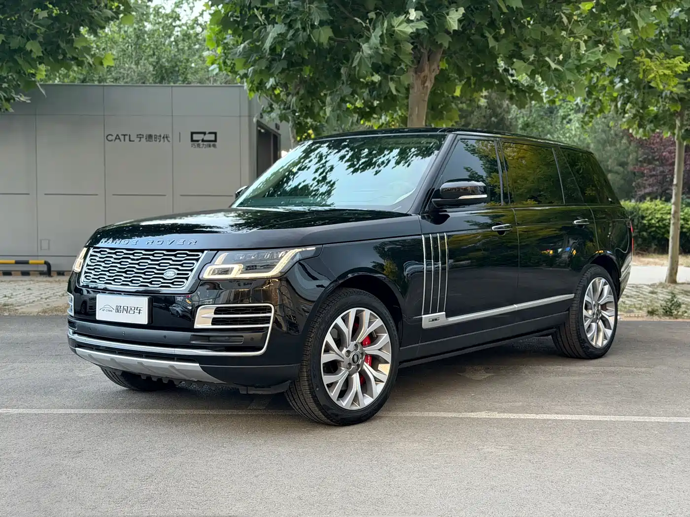 Land Rover Range Rover 2021 3.0 L6 Heritage Extended Classic Edition