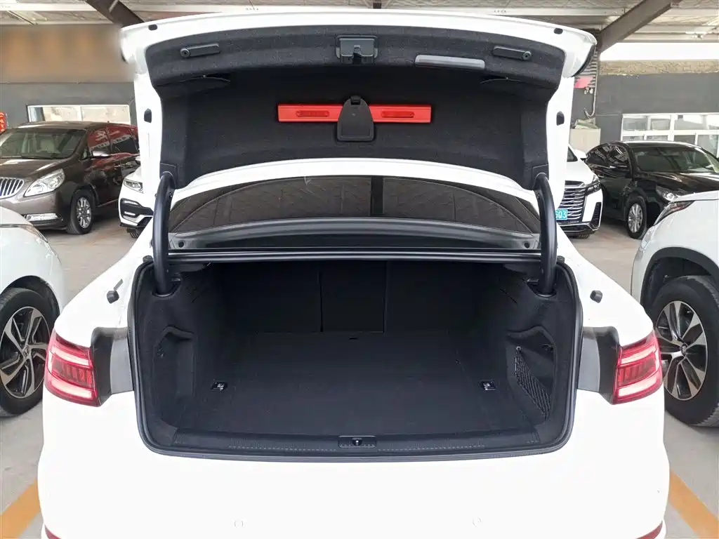 Audi A4L 2019 40 TFSI Progressive (China VI) фото 15