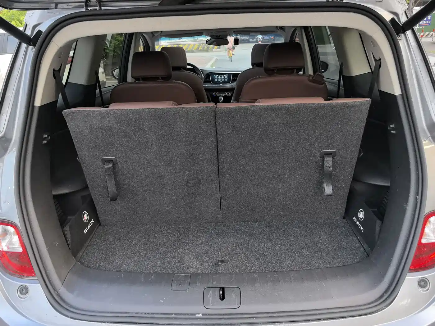Buick GL6 2018 2018 18T 6-Seater Luxury